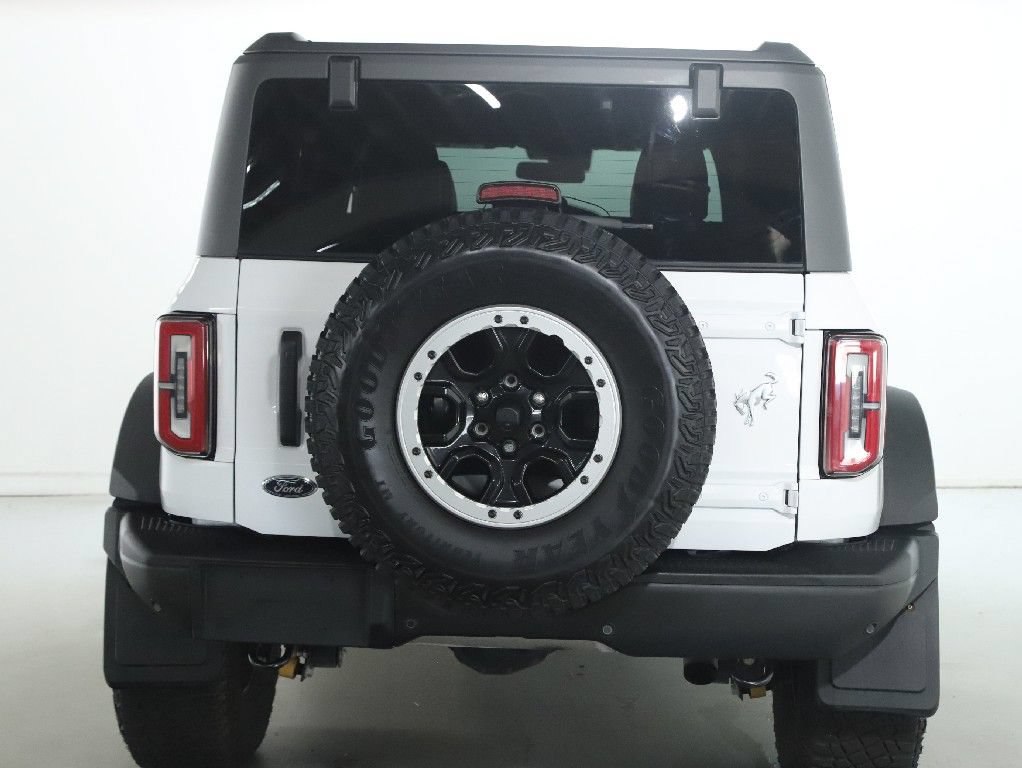 Used 2023 Ford Bronco Badlands w/ Sasquatch Package AWD/4WD image 44