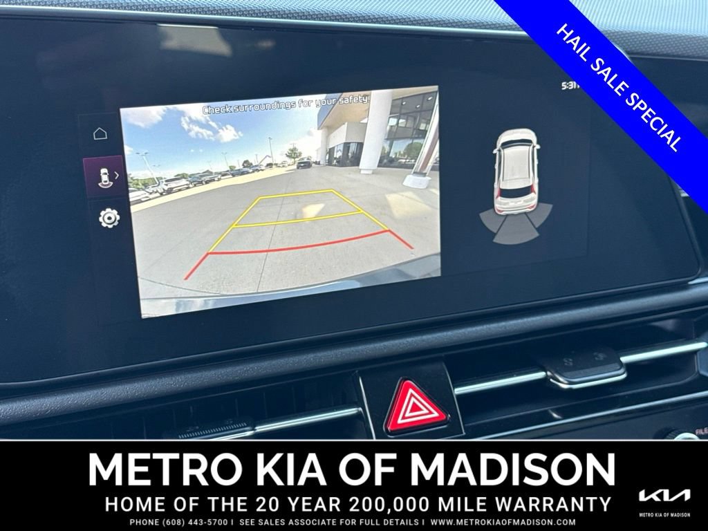 Used 2025 Kia Niro EX Touring FWD image 22
