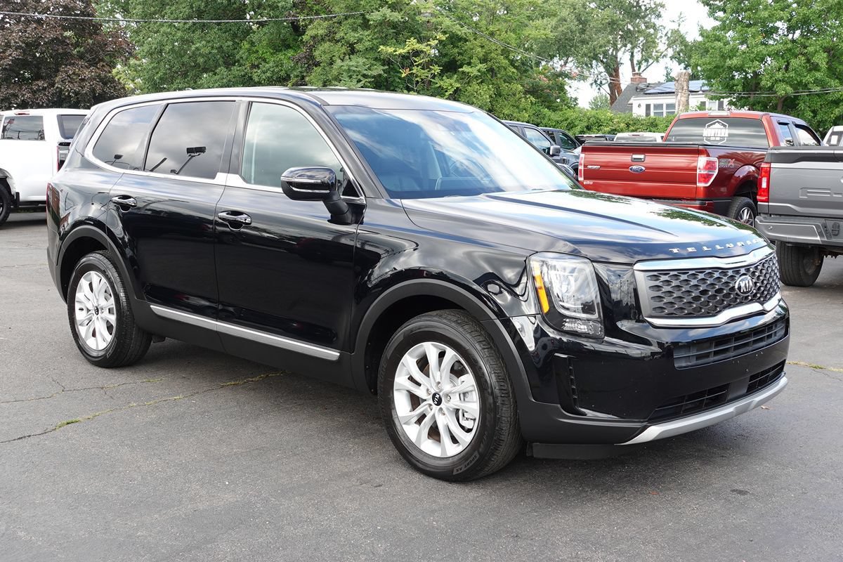 Used 2020 Kia Telluride LX AWD/4WD image 4