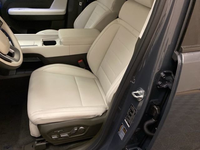 Used 2024 Hyundai Santa Fe Calligraphy image 11