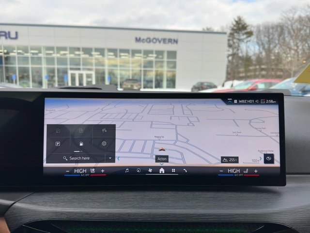 Used 2025 BMW 330i xDrive Sedan w/ Convenience Package image 10