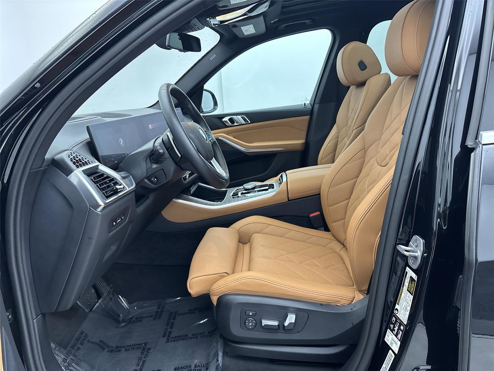 Used 2024 BMW X5 xDrive40i w/ Parking Assistance Package image 25