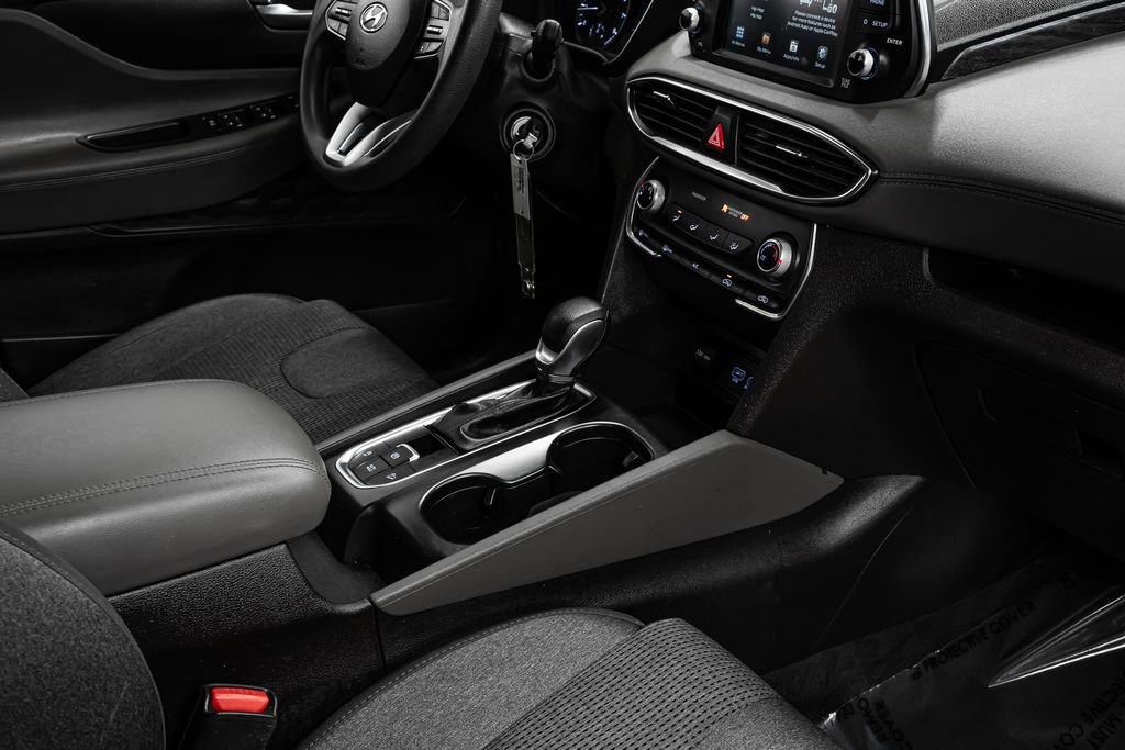 Used 2019 Hyundai Santa Fe SE image 19