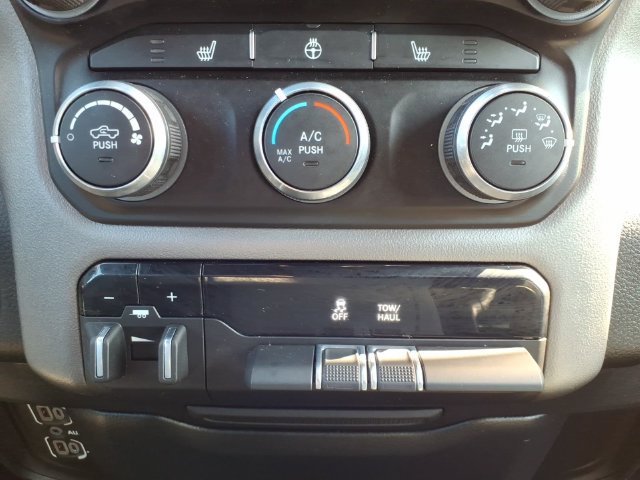 Used 2023 RAM 1500 Big Horn AWD/4WD image 18