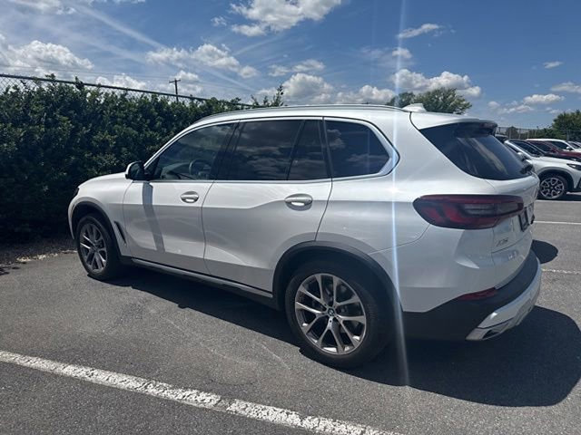 Certified 2023 BMW X5 xDrive40i AWD/4WD image 9