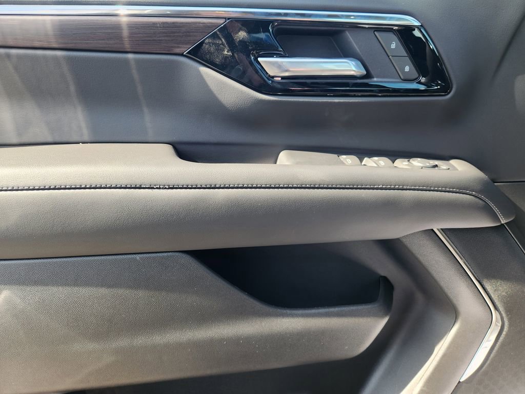 New 2026 Chevrolet Tahoe LS image 21