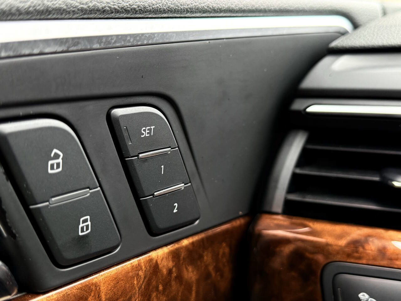 Used 2017 Audi A4 2.0T Premium w/ Convenience Package image 33