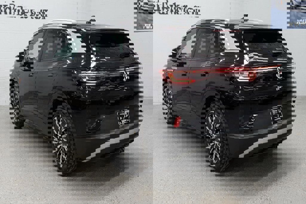 Used 2023 Volkswagen ID.4 Pro S Plus image 6