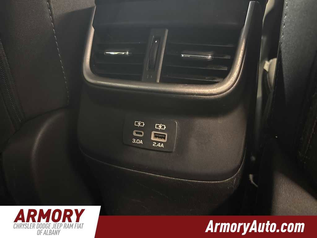 Used 2023 Subaru Outback Premium image 35