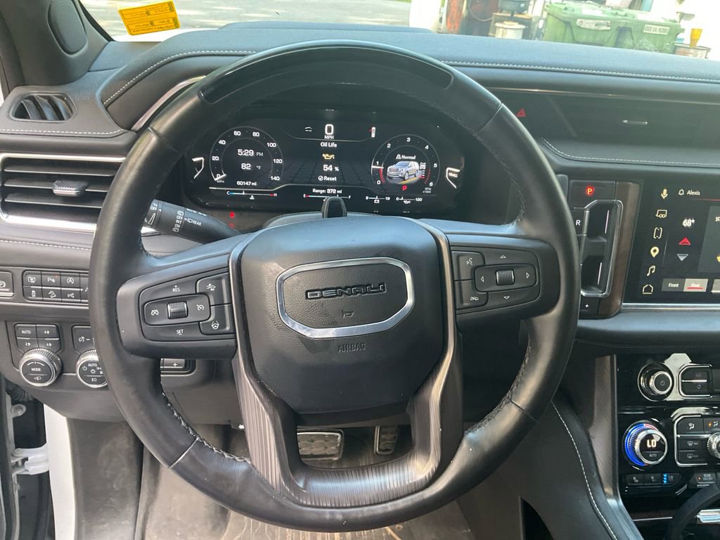 Used 2024 GMC Yukon Denali Ultimate AWD/4WD image 21