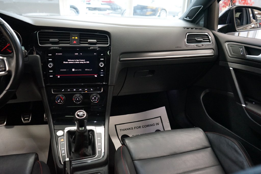 Used 2019 Volkswagen GTI SE FWD image 12