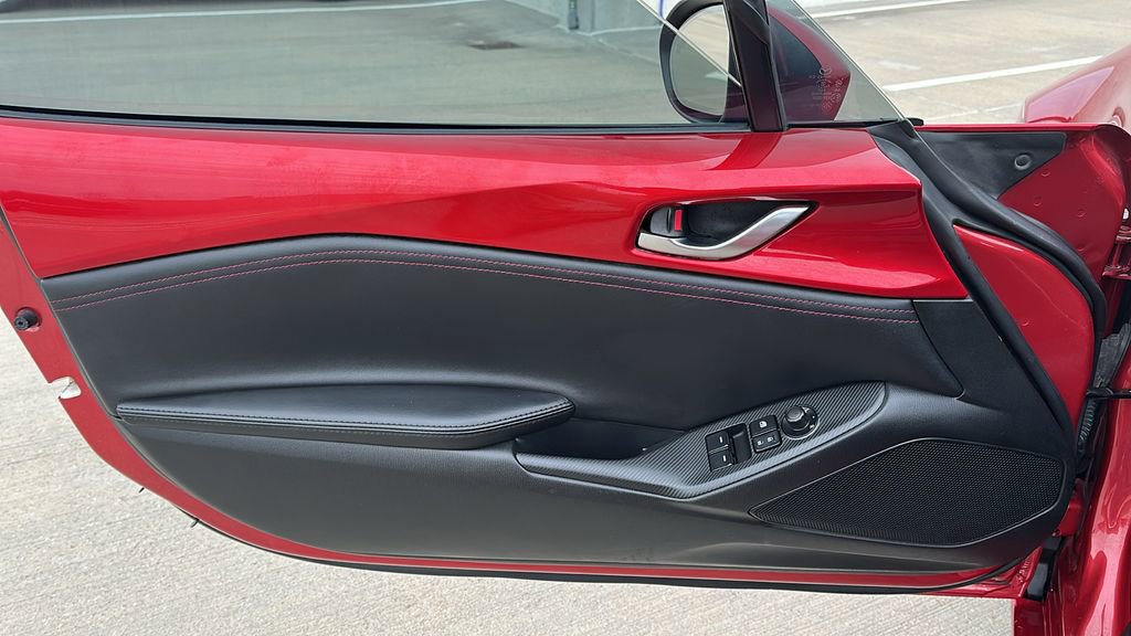 Used 2016 MAZDA MX-5 Miata Grand Touring image 24