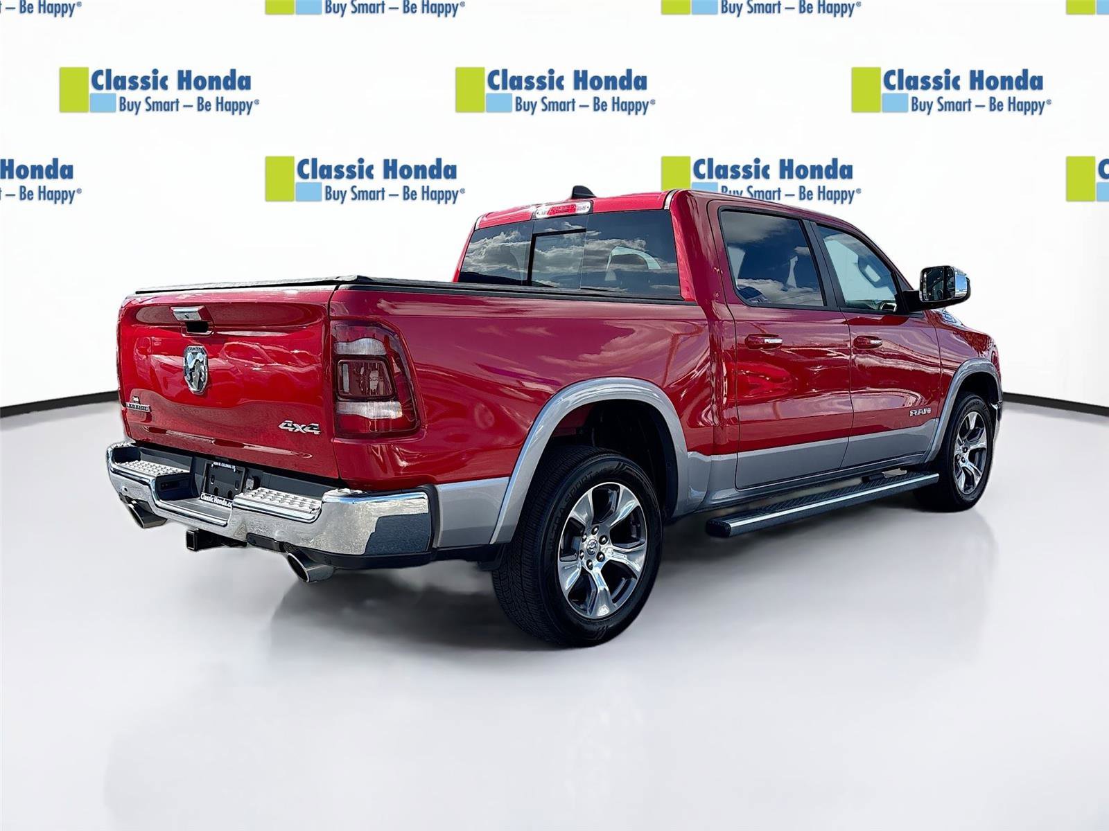 Used 2021 RAM 1500 Laramie AWD/4WD image 8