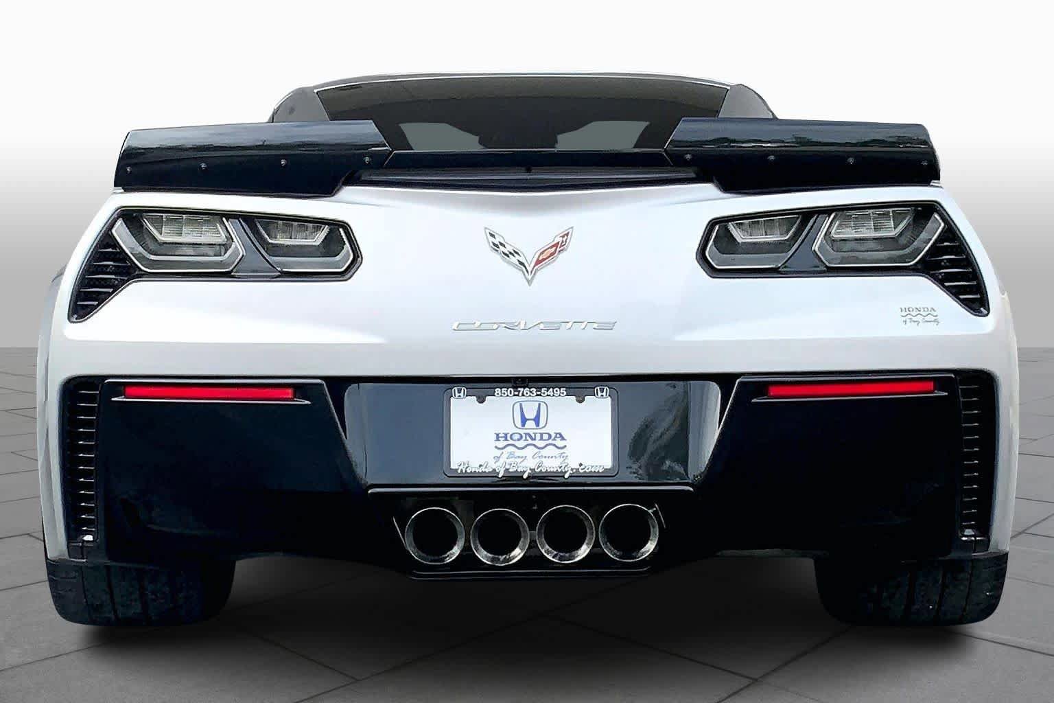 Used 2016 Chevrolet Corvette Z06 w/ 3LZ Preferred Equipment Group RWD image 5