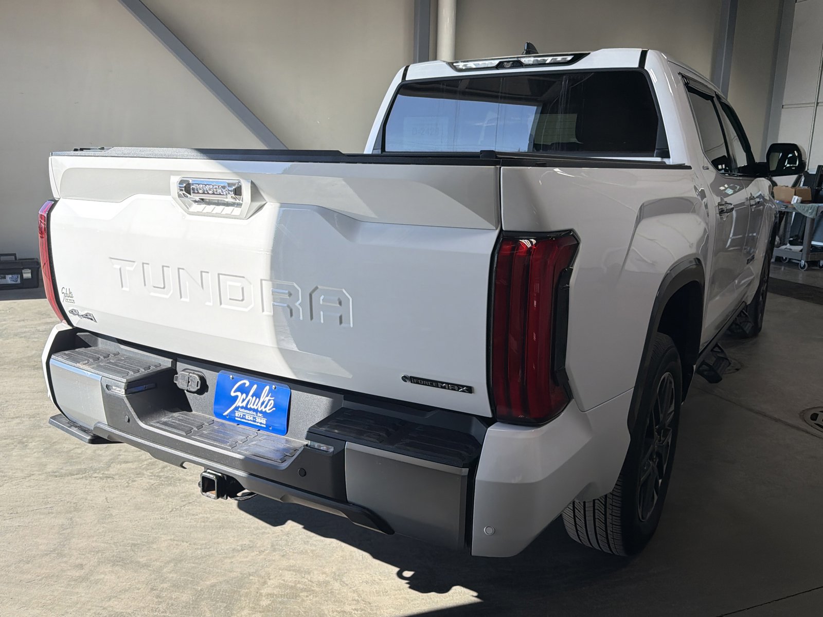 Used 2025 Toyota Tundra Limited image 7