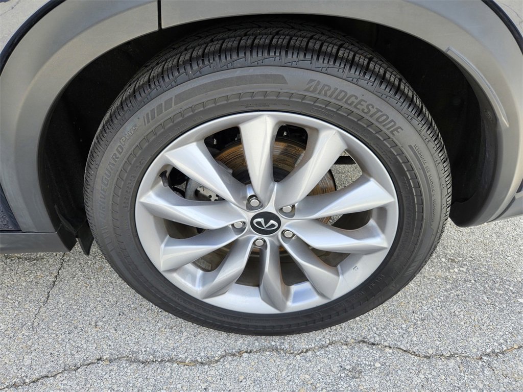 Used 2020 INFINITI QX50 Luxe image 41