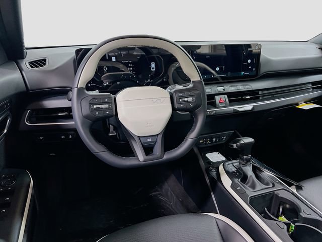 New 2025 Kia K4 GT-Line w/ GT-Line Premium Package image 24