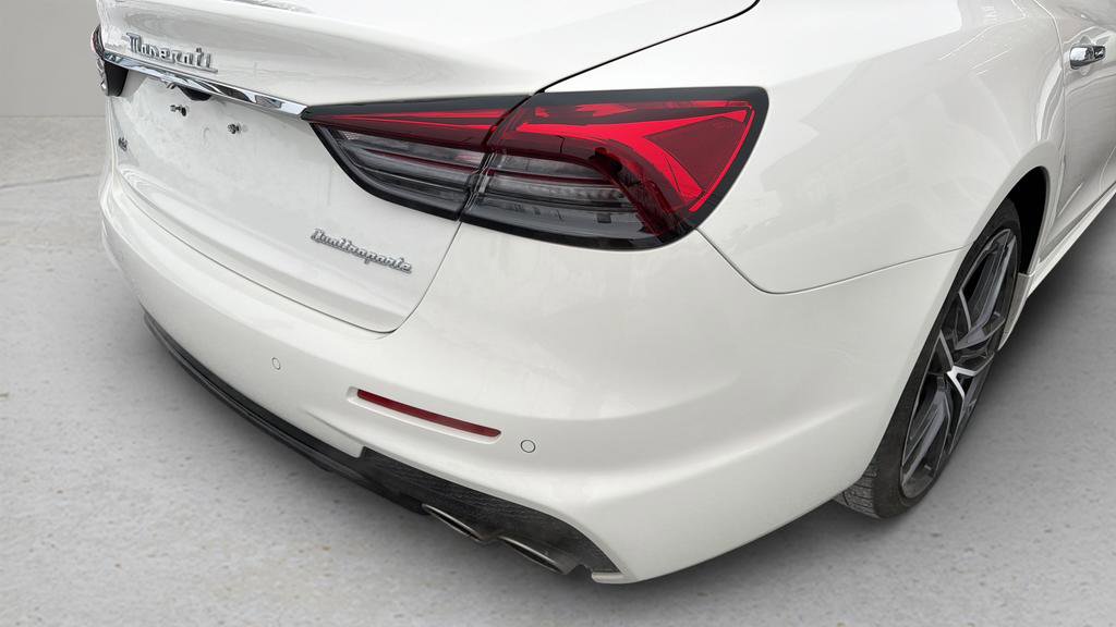 Certified 2023 Maserati Quattroporte Modena Q4 image 11