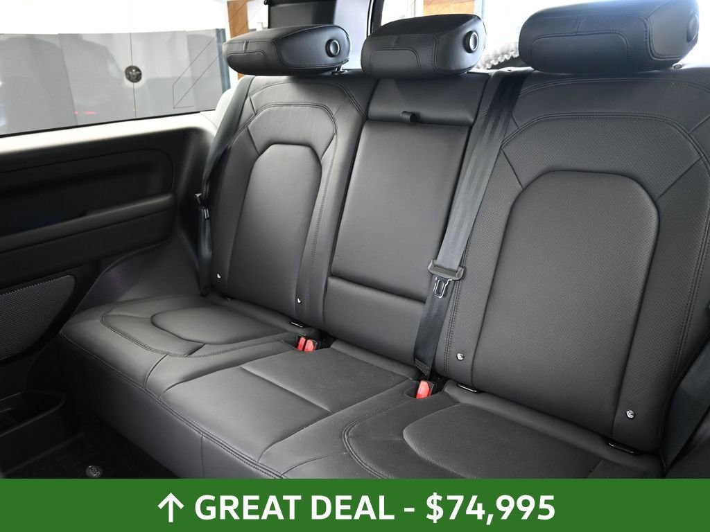 Used 2023 Land Rover Defender 90 V8 image 19