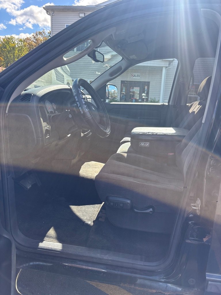 Used 2004 Dodge Ram 1500 Truck SLT w/ Off-Road Group image 9