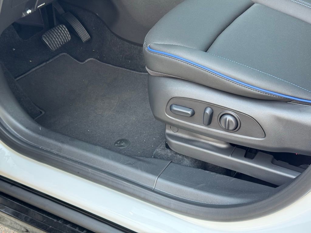 New 2026 Buick Encore GX Sport Touring w/ Advanced Technology Package image 17