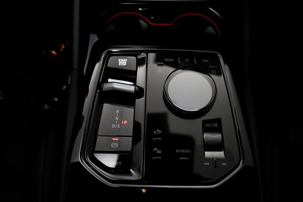 New 2026 BMW 530i xDrive w/ Premium Package image 11