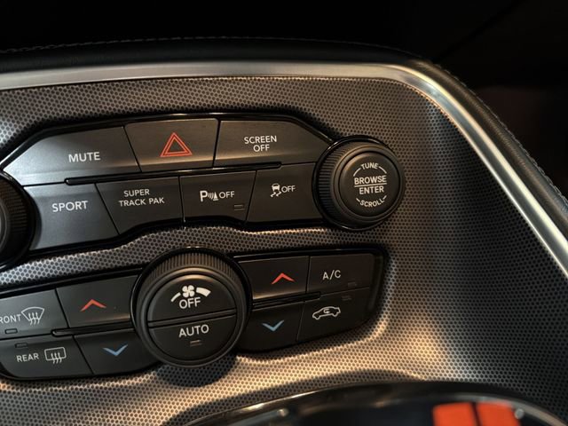 Used 2018 Dodge Challenger GT image 26