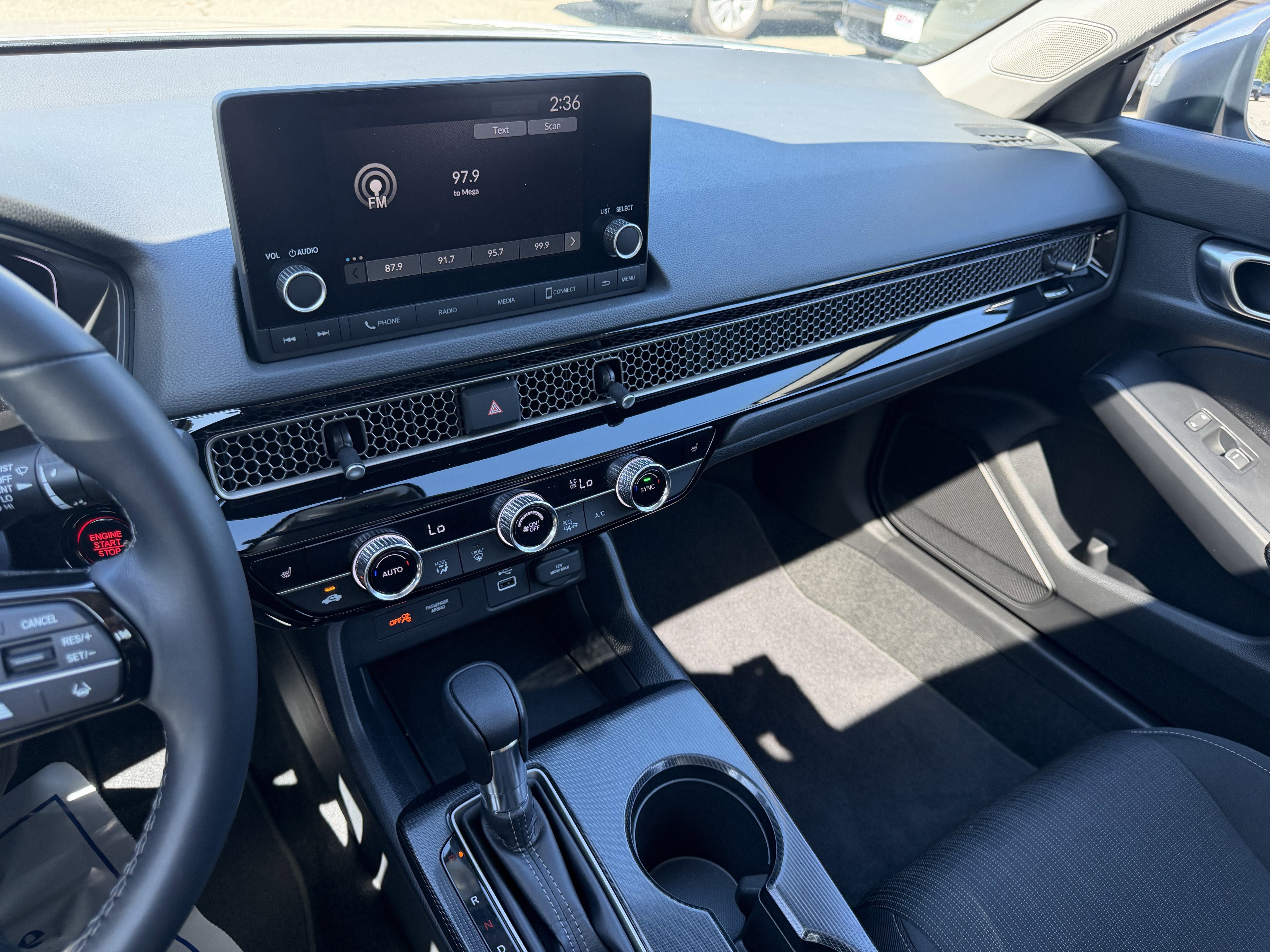 Used 2023 Honda Civic EX image 15