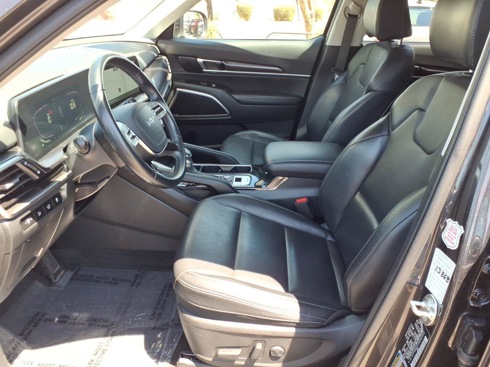 Used 2025 Kia Telluride S AWD/4WD image 13