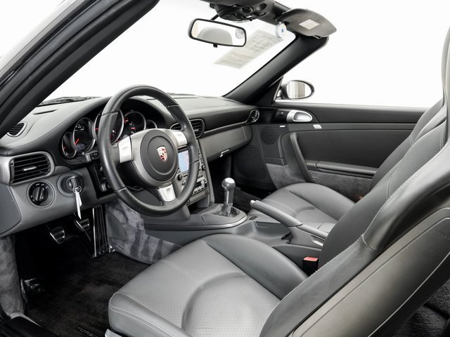 Used 2008 Porsche 911 Carrera 4 image 4