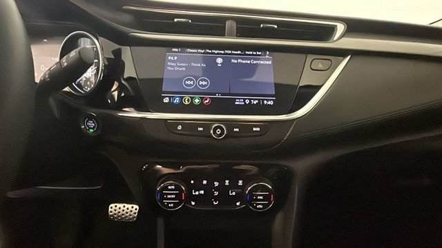 Used 2023 Buick Encore GX Select w/ Sport Touring Package AWD/4WD image 23