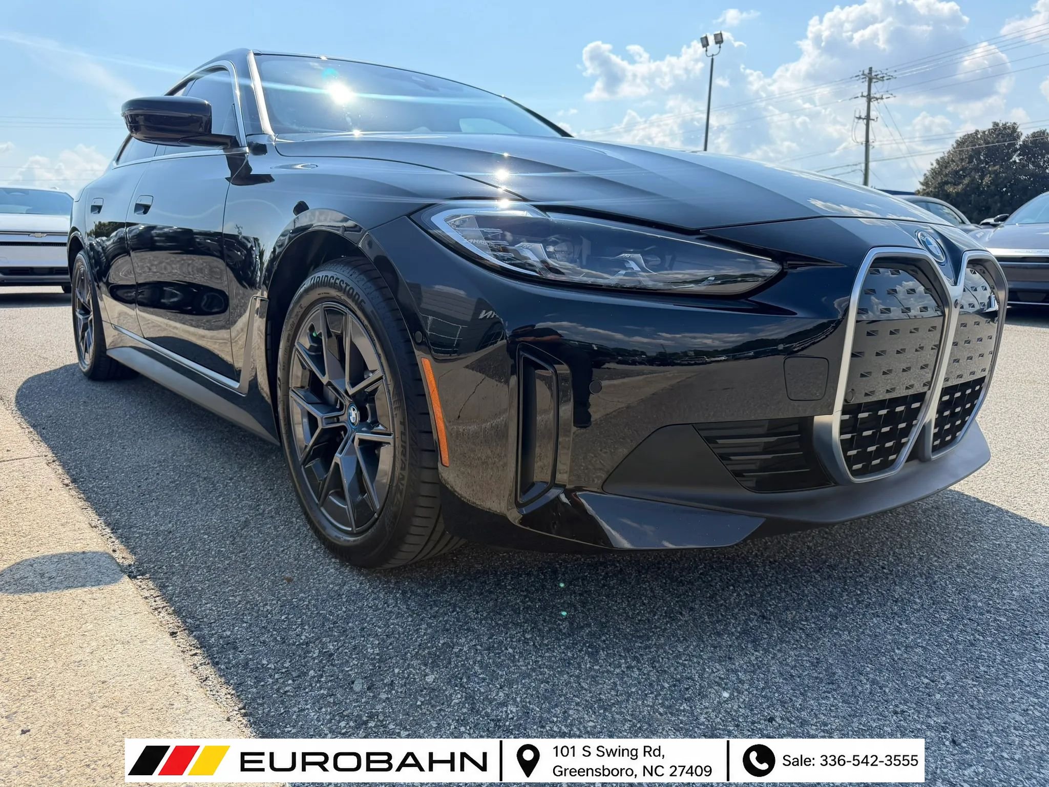 Used 2023 BMW i4 eDrive40 w/ Premium Package RWD image 23