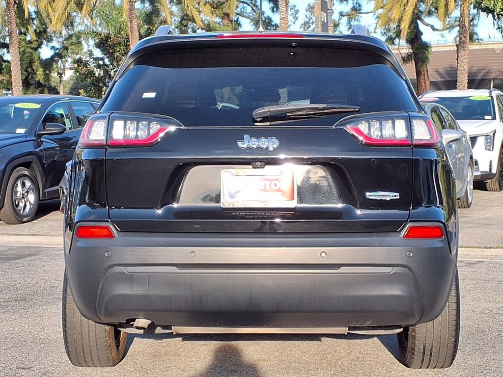 Used 2019 Jeep Cherokee Latitude Plus image 4