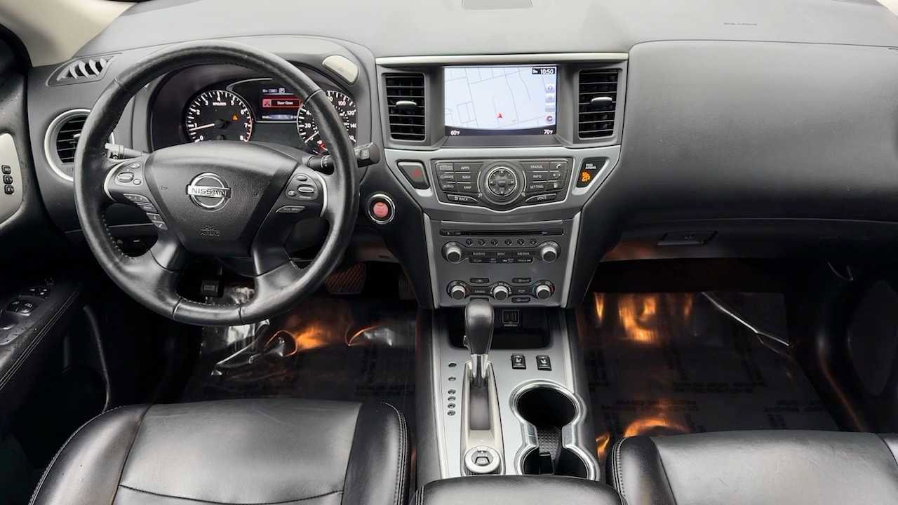 Used 2019 Nissan Pathfinder SL image 11