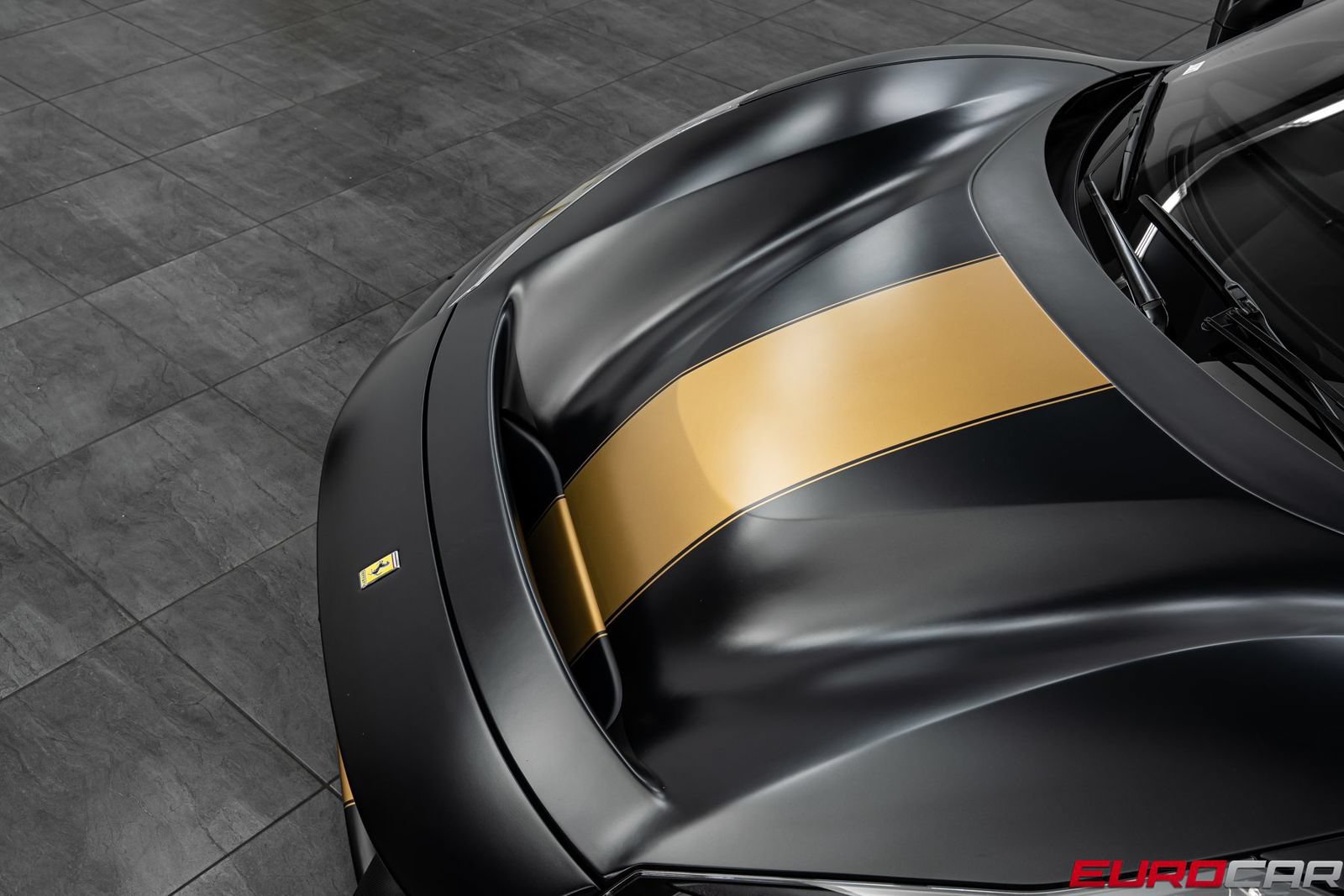Used 2020 Ferrari 488 Pista Coupe RWD image 9
