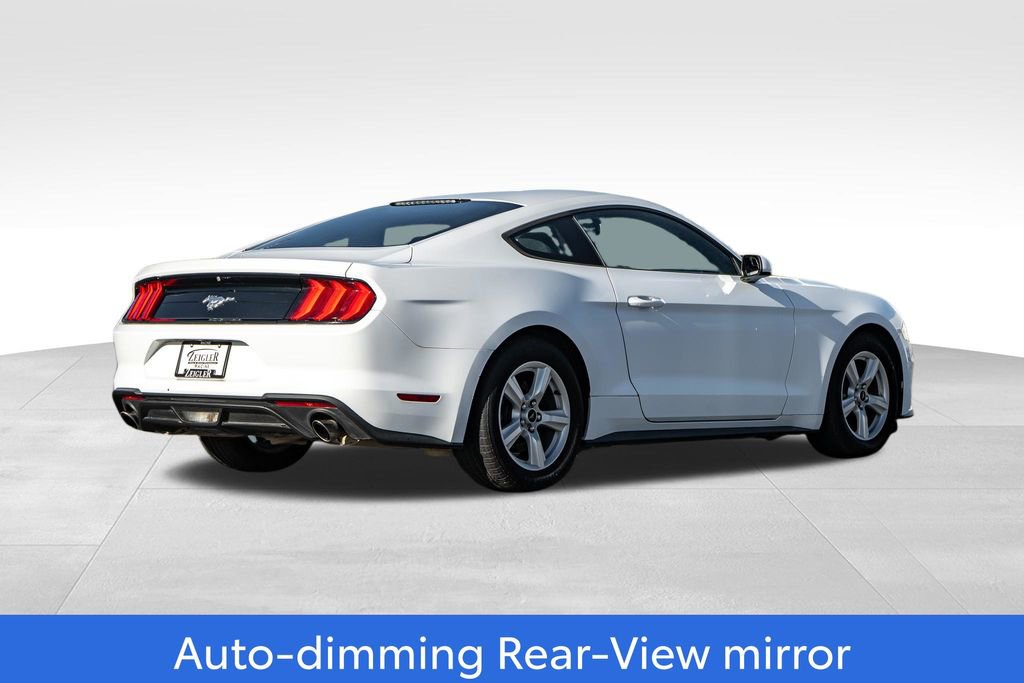 Used 2018 Ford Mustang EcoBoost image 7