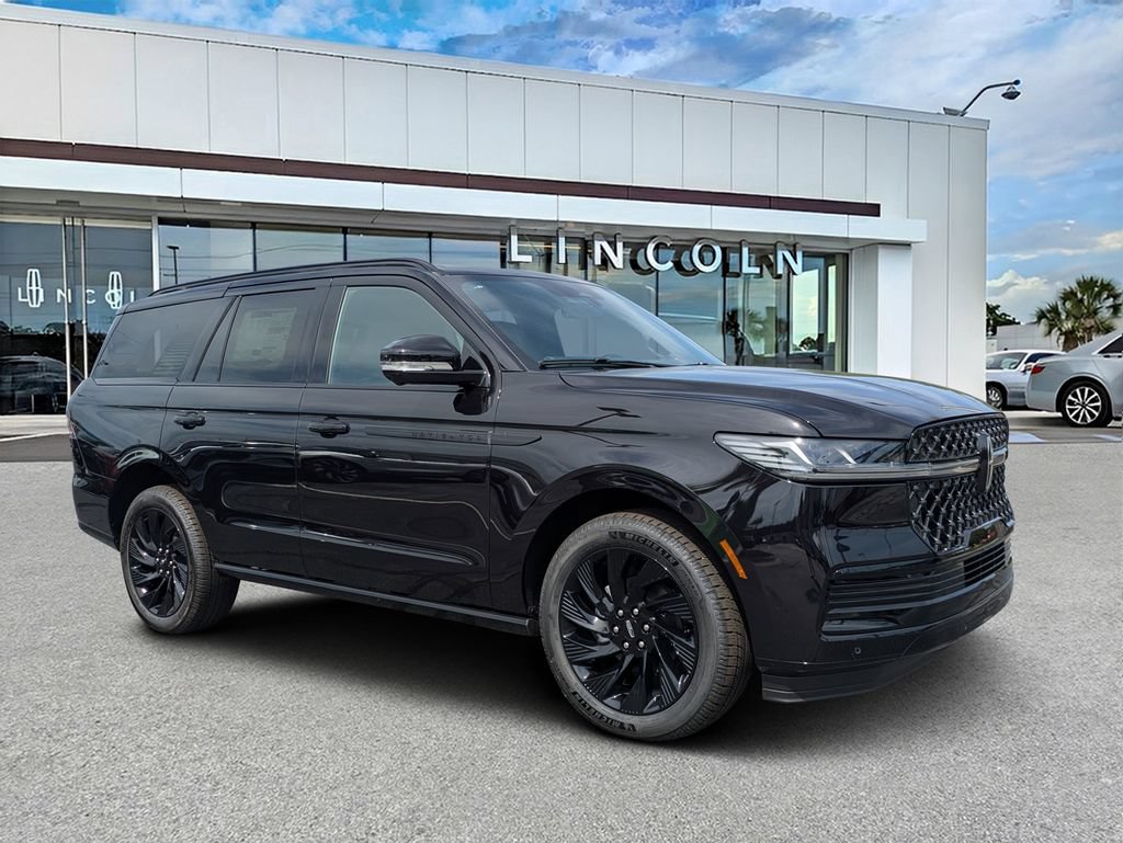New 2027 Lincoln Navigator Reserve w/ Jet Appearance Package
