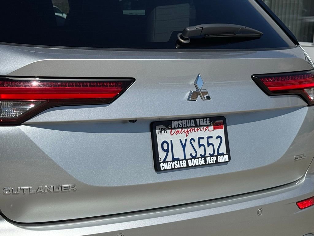 Used 2023 Mitsubishi Outlander SEL image 10
