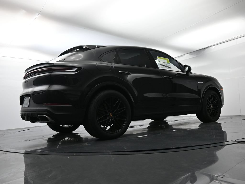 Certified 2026 Porsche Cayenne E-Hybrid Coupe AWD/4WD image 52