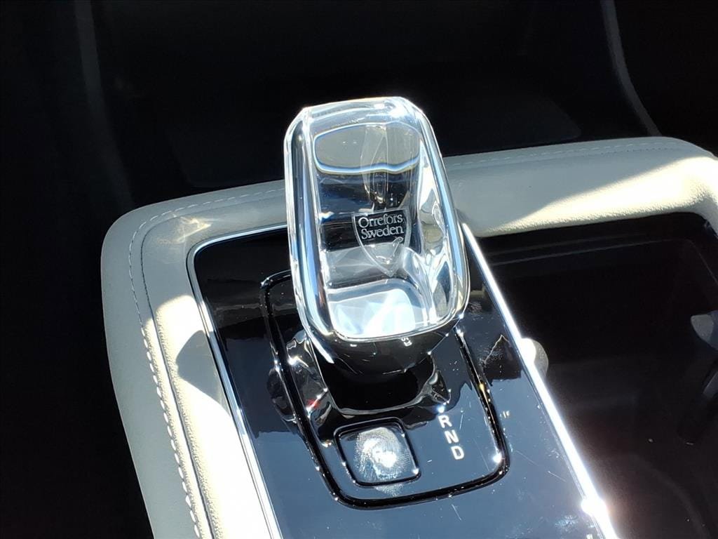 New 2026 Volvo XC90 T8 Ultra w/ Protection Package Premier image 21