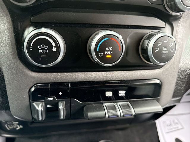 Used 2024 RAM 3500 Big Horn AWD/4WD image 18