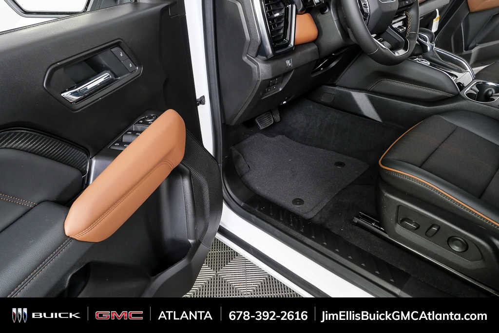 New 2026 GMC Canyon AT4 AWD/4WD image 7