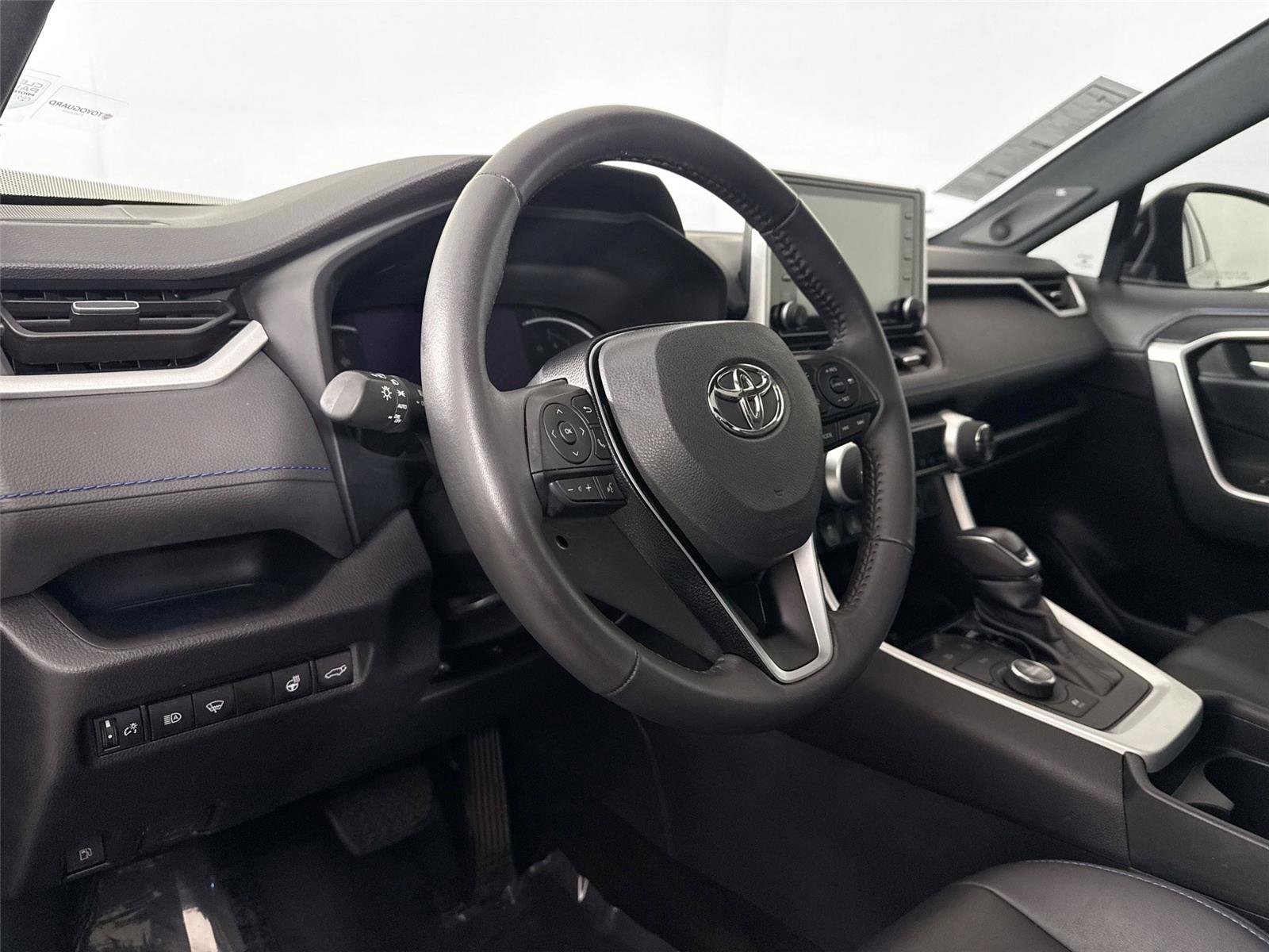 Certified 2021 Toyota RAV4 XSE image 4