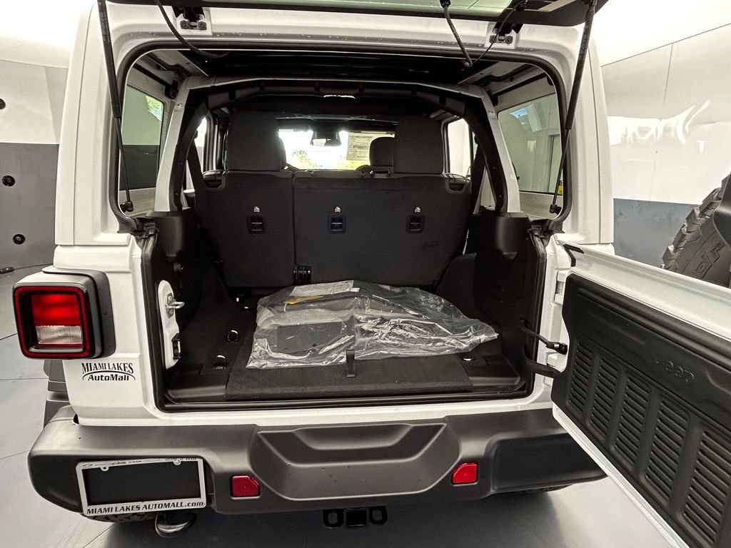 New 2026 Jeep Wrangler Willys image 34