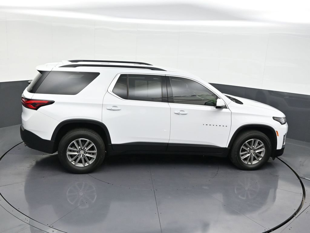 Used 2024 Chevrolet Traverse LT image 21