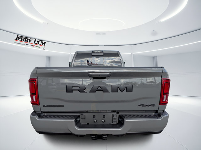 New 2026 RAM 3500 Laramie AWD/4WD image 4