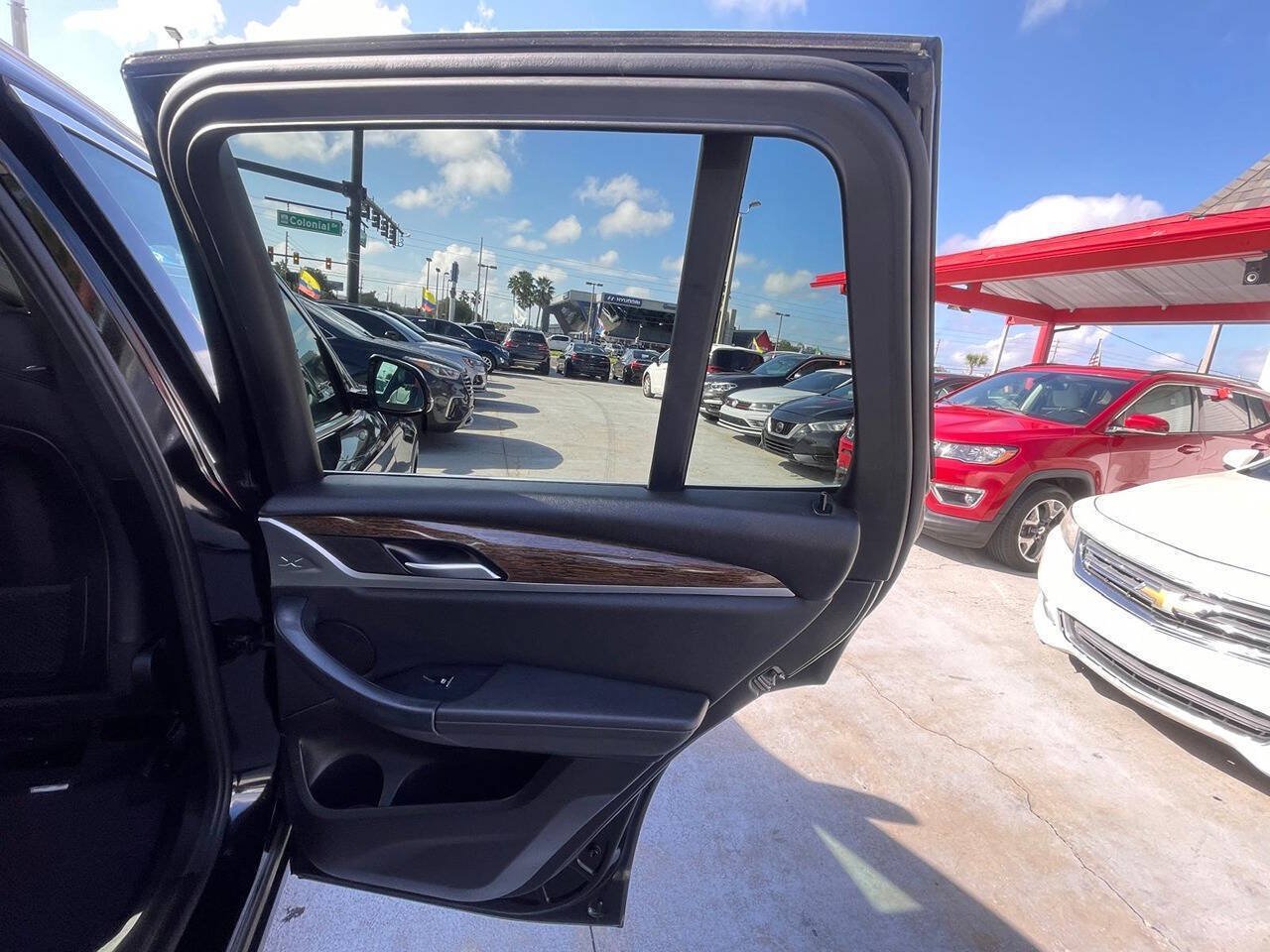 Used 2019 BMW X3 xDrive30i AWD/4WD image 7