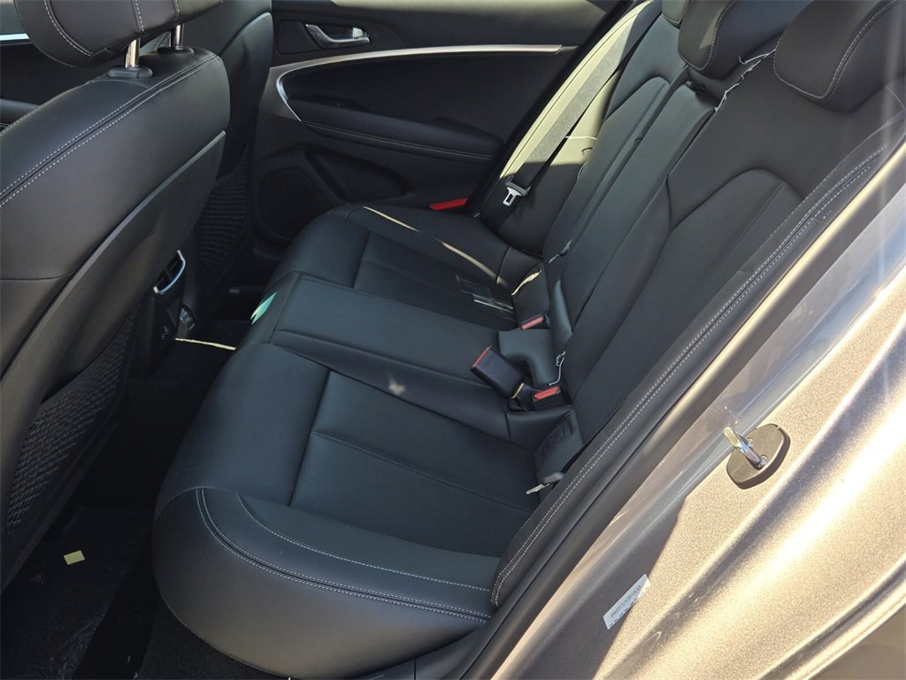 New 2026 Genesis G70 2.5T image 6