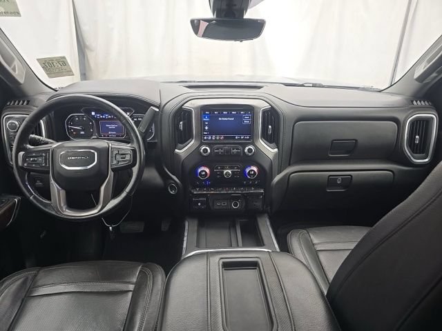 Used 2022 GMC Sierra 3500 Denali w/ Denali Ultimate Package AWD/4WD image 7