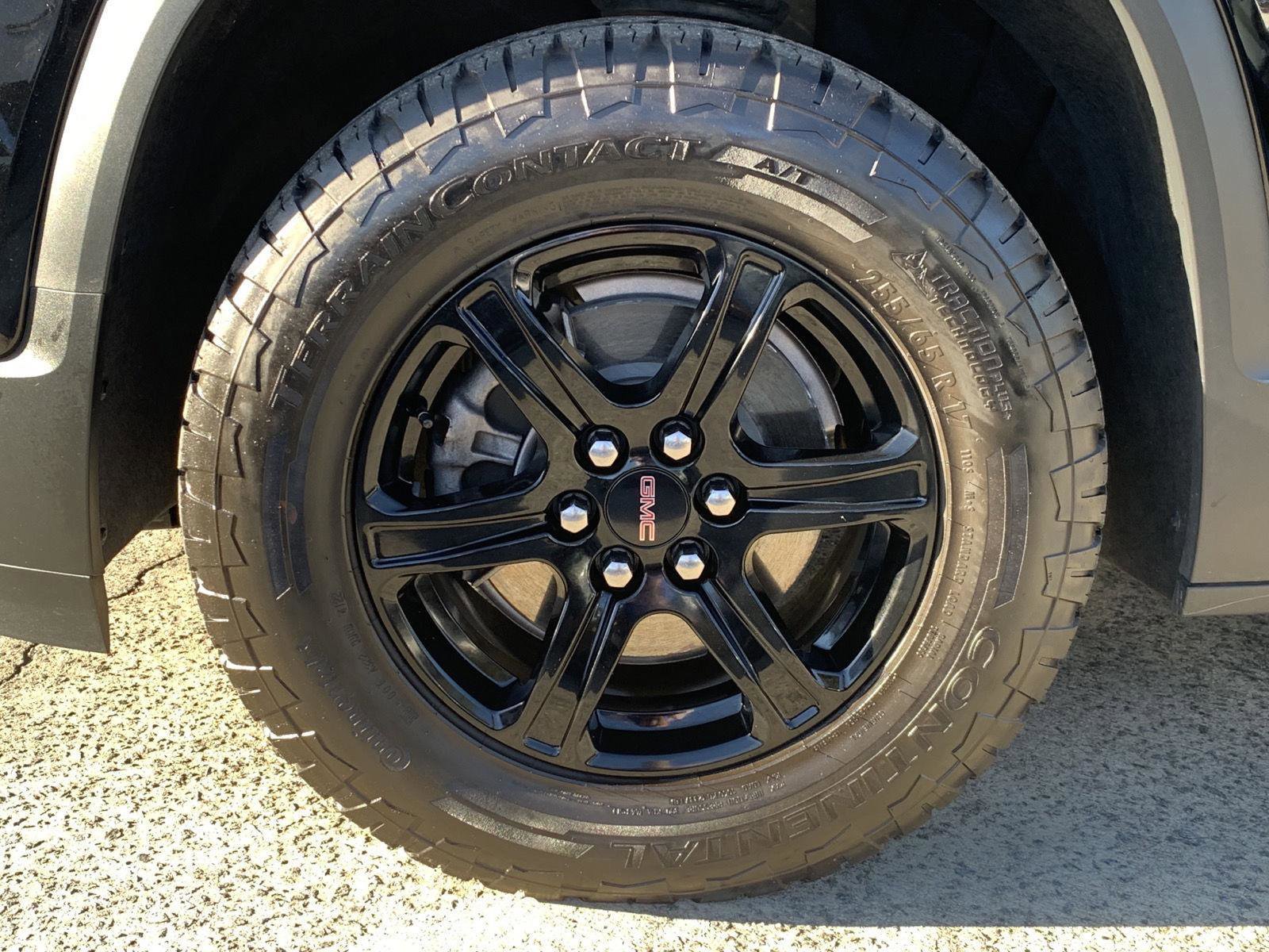 Used 2023 GMC Acadia AT4 w/ Technology Package image 48